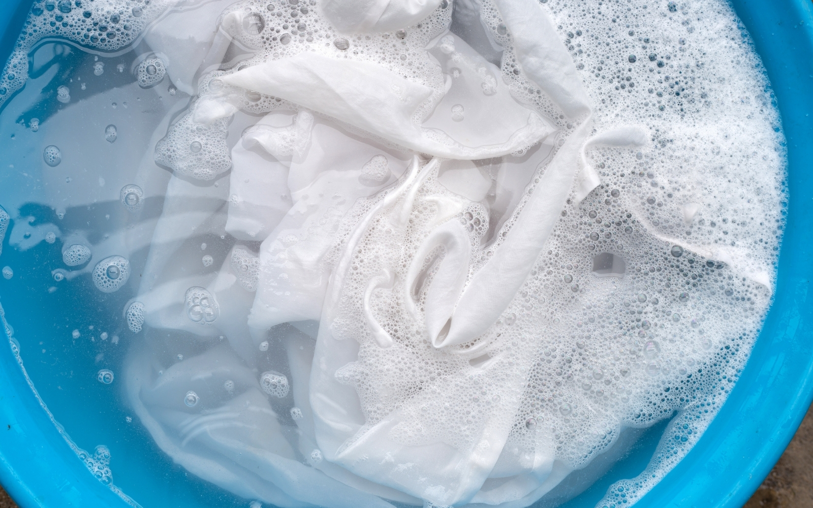 Jak odbarvit omylem obarvené prádlo 1